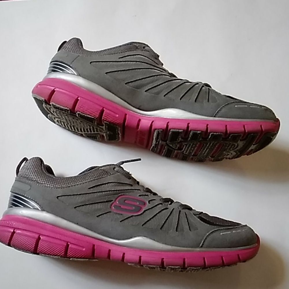 SKECHERS TONE UPS Pink gray.